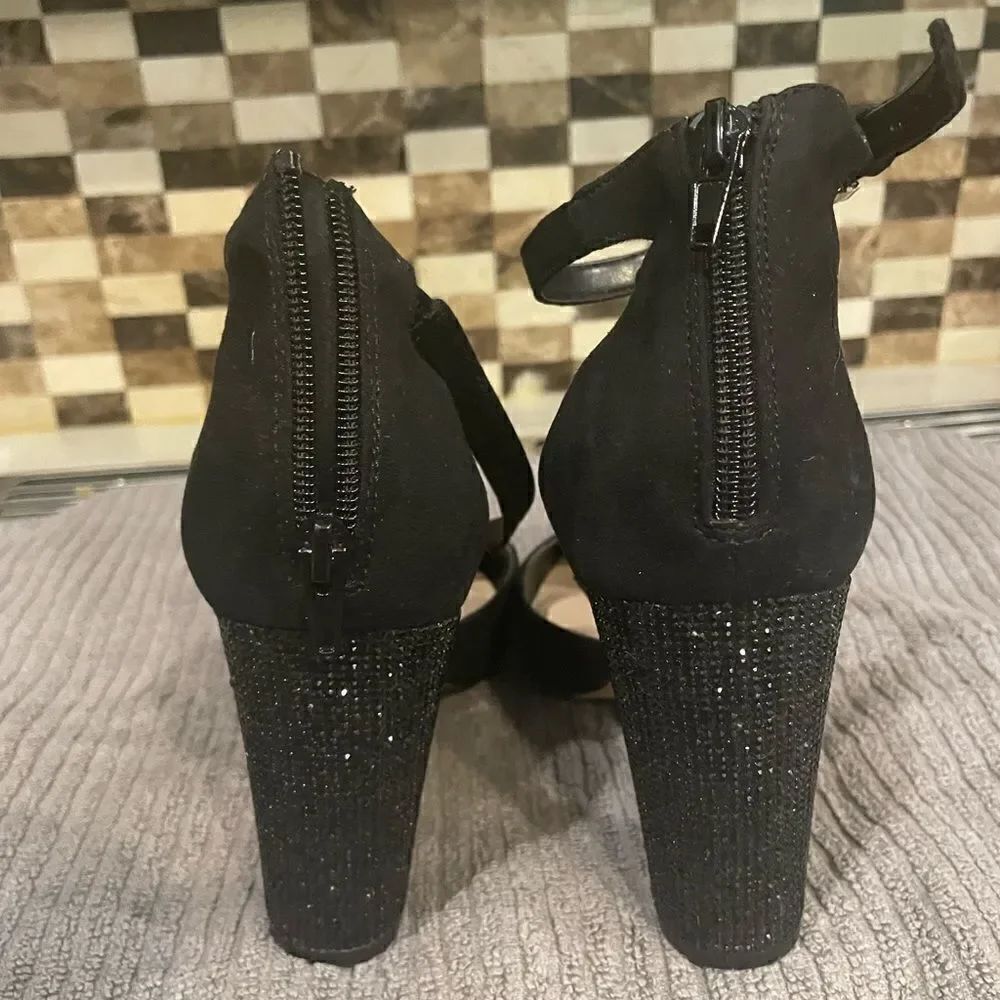 Also Heels   - Picture 2 of 7